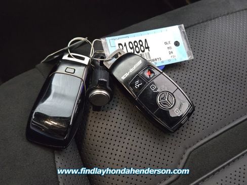 Used 2024 Mercedes-Benz GLE 53 AMG 4MATIC image 32