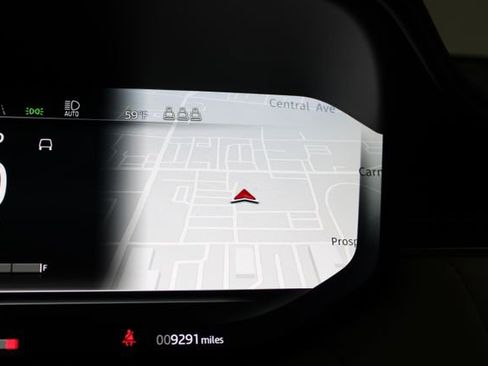 Used 2025 Land Rover Range Rover SE image 19