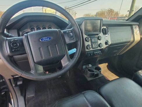 Used 2016 Ford F250 Lariat w/ Chrome Package image 10