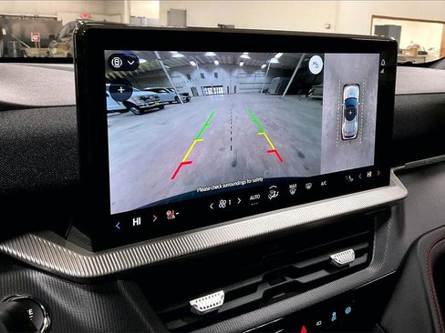 Certified 2025 Ford Explorer ST-Line w/ ST-Line Street Pack image 20