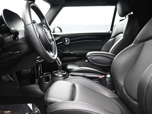 Used 2023 MINI Cooper S image 13