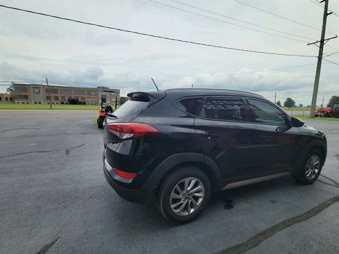 Used 2017 Hyundai Tucson SE w/ SE Popular Package 02 FWD image 6