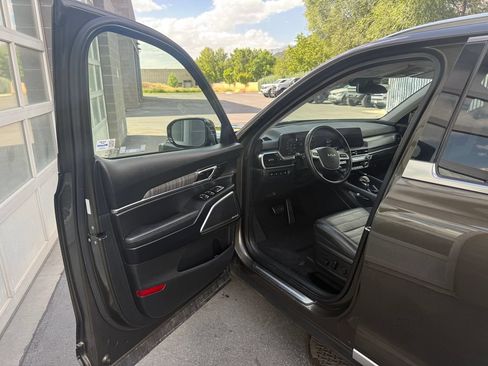 Used 2023 Kia Telluride SX AWD/4WD image 15