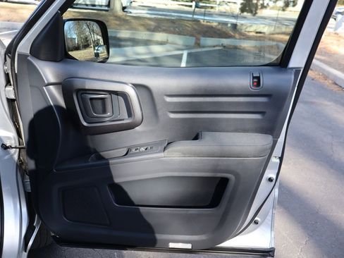 Used 2013 Honda Ridgeline Sport image 26