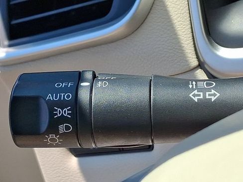 Used 2016 Nissan Murano SL w/ SL Technology Package FWD image 26