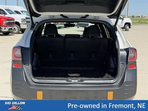 Used 2025 Subaru Outback Wilderness AWD/4WD image 5