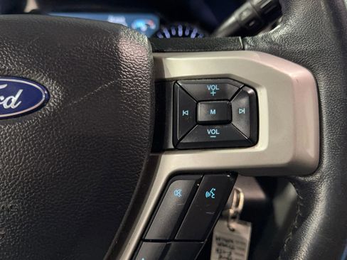 Used 2018 Ford F250 Lariat w/ Lariat Value Package image 33