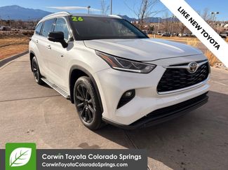 Used 2026 Toyota Highlander Limited 360° Tour