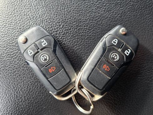 Used 2016 Ford F150 XLT w/ Equipment Group 302A Luxury image 13