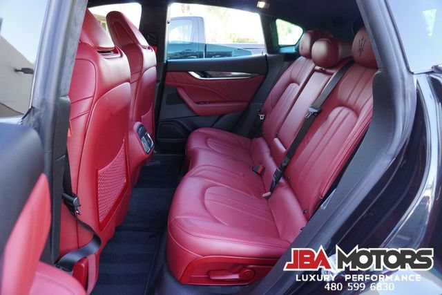 Used 2022 Maserati Levante Modena AWD/4WD image 92