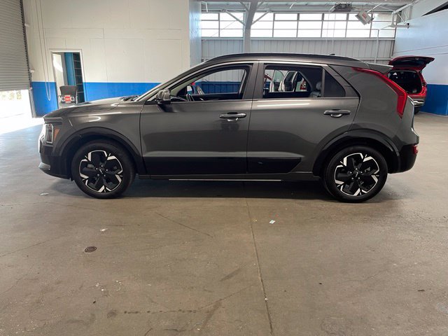Used 2024 Kia Niro Wave FWD image 6