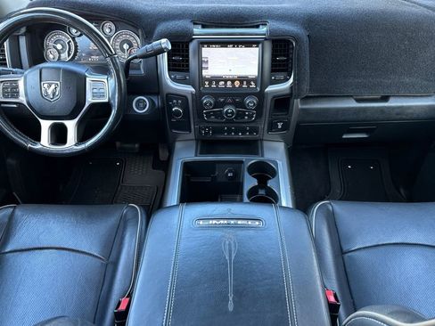 Used 2014 RAM 3500 Laramie Longhorn image 13