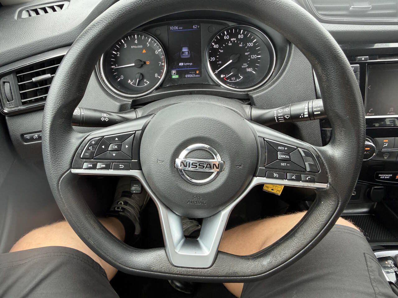 Used 2020 Nissan Rogue S AWD/4WD image 25