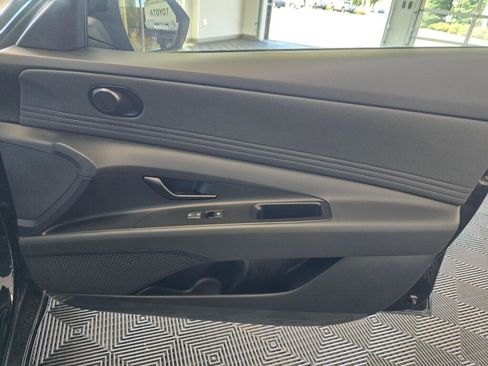 New 2026 Hyundai Elantra Sport FWD image 37