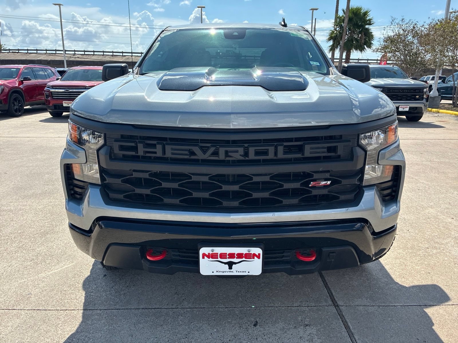 Used 2026 Chevrolet Silverado 1500 Custom Trail Boss AWD/4WD image 8