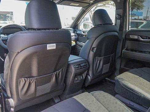 New 2025 Hyundai Palisade Calligraphy image 24