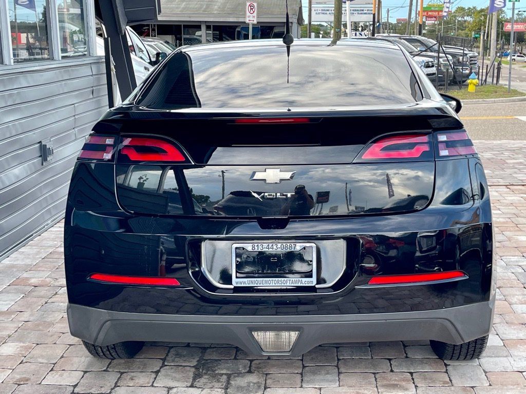 Used 2013 Chevrolet Volt FWD image 30