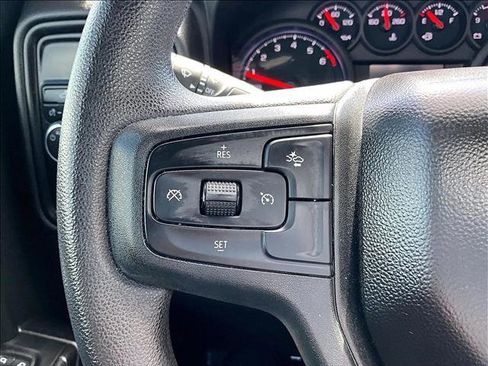 Used 2022 Chevrolet Silverado 1500 Custom image 16