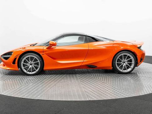 New 2025 McLaren 750S Spider image 3