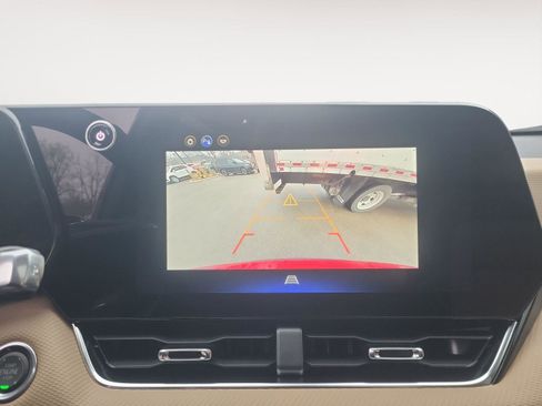 New 2026 Chevrolet Equinox ACTIV w/ Convenience Package III FWD image 18