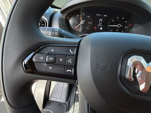 Used 2025 RAM ProMaster 2500 w/ Storage Group image 21