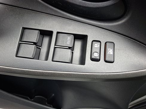 Used 2011 Toyota RAV4 4WD w/ Base L4 Extra Value Pkg image 20