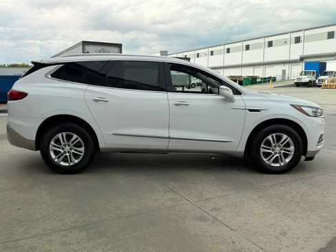 Used 2021 Buick Enclave Essence AWD/4WD image 5