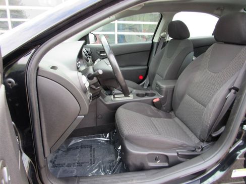Used 2008 Pontiac G6 Sedan w/ Sport Package FWD image 5