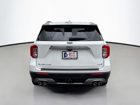 Used 2020 Ford Explorer Platinum w/ Premium Technology Package AWD/4WD image 6