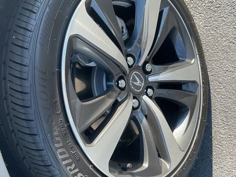 Certified 2025 Acura TLX w/ Technology Package image 23