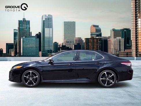 Used 2020 Toyota Camry XSE w/ Driver Assist Package FWD image 2