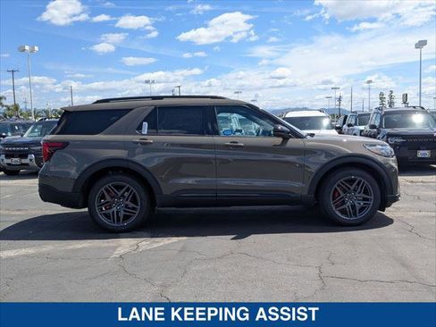 New 2026 Ford Explorer ST AWD/4WD image 6