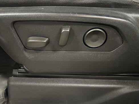 Used 2024 Chevrolet Silverado 2500 LT w/ All Star Edition image 17