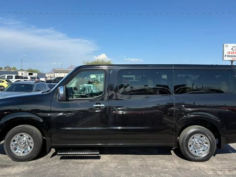Used 2018 Nissan NV 3500 SL RWD image 3