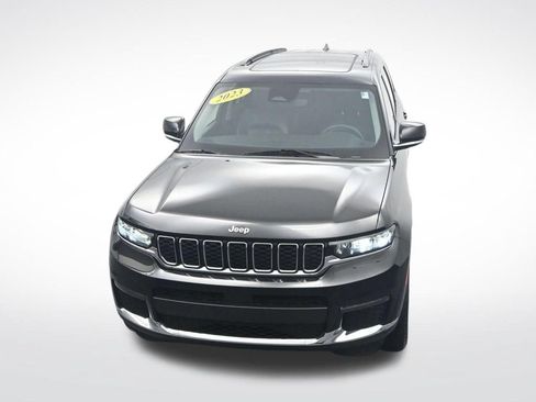 Used 2023 Jeep Grand Cherokee L Limited AWD/4WD image 31