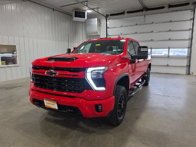 Used 2024 Chevrolet Silverado 3500 LTZ w/ LTZ Plus Package AWD/4WD image 4