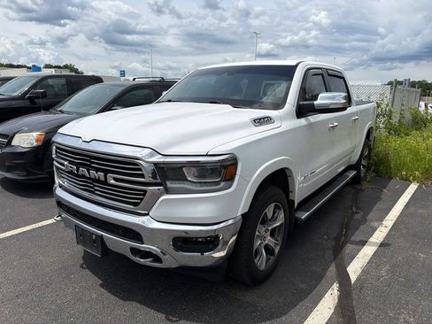 Used 2021 RAM 1500 Laramie AWD/4WD image 1