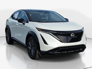Used 2023 Nissan Ariya FWD video 2