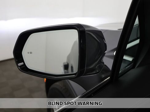 Used 2021 Cadillac XT5 Premium Luxury image 6