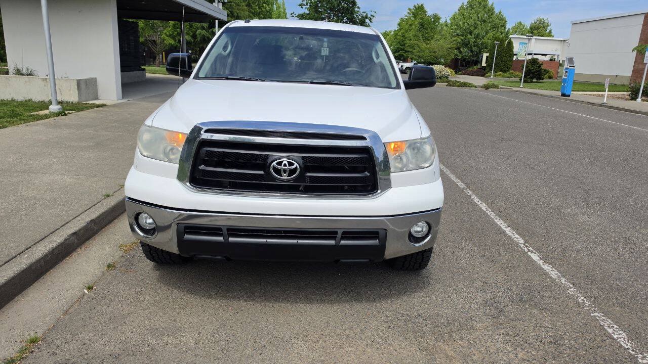 Used 2012 Toyota Tundra 4x4 CrewMax w/ TRD Off-Road Pkg image 2