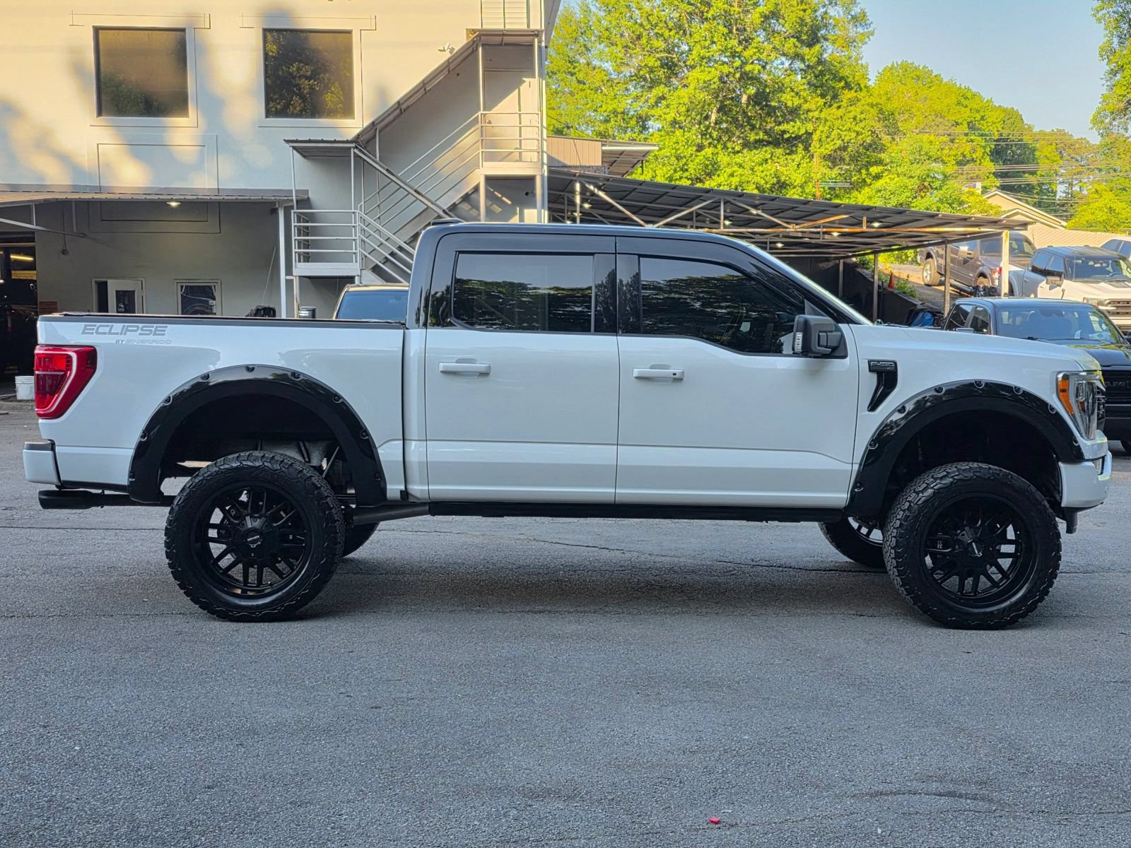 Used 2022 Ford F150 XLT w/ Equipment Group 302A High AWD/4WD image 8