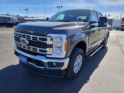 New 2026 Ford F250 XLT w/ FX4 Off-Road Package