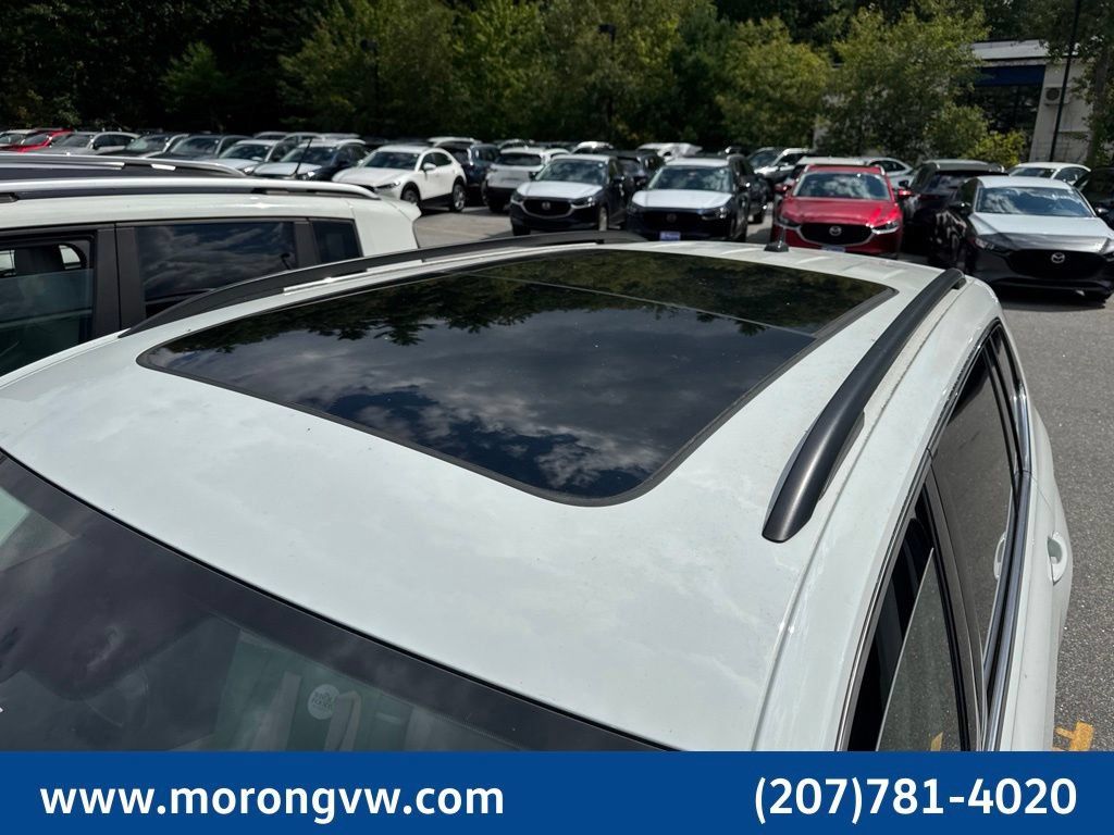 Used 2021 Volkswagen Tiguan SE AWD/4WD image 7