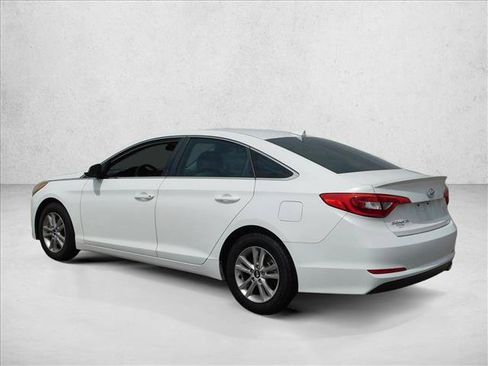 Used 2015 Hyundai Sonata SE FWD image 7