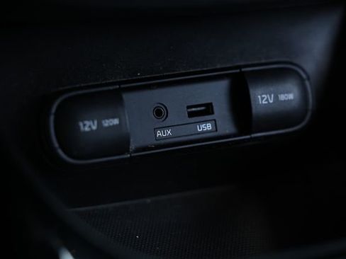 Used 2014 Kia Soul ! w/ Sun & Sound Package FWD image 38