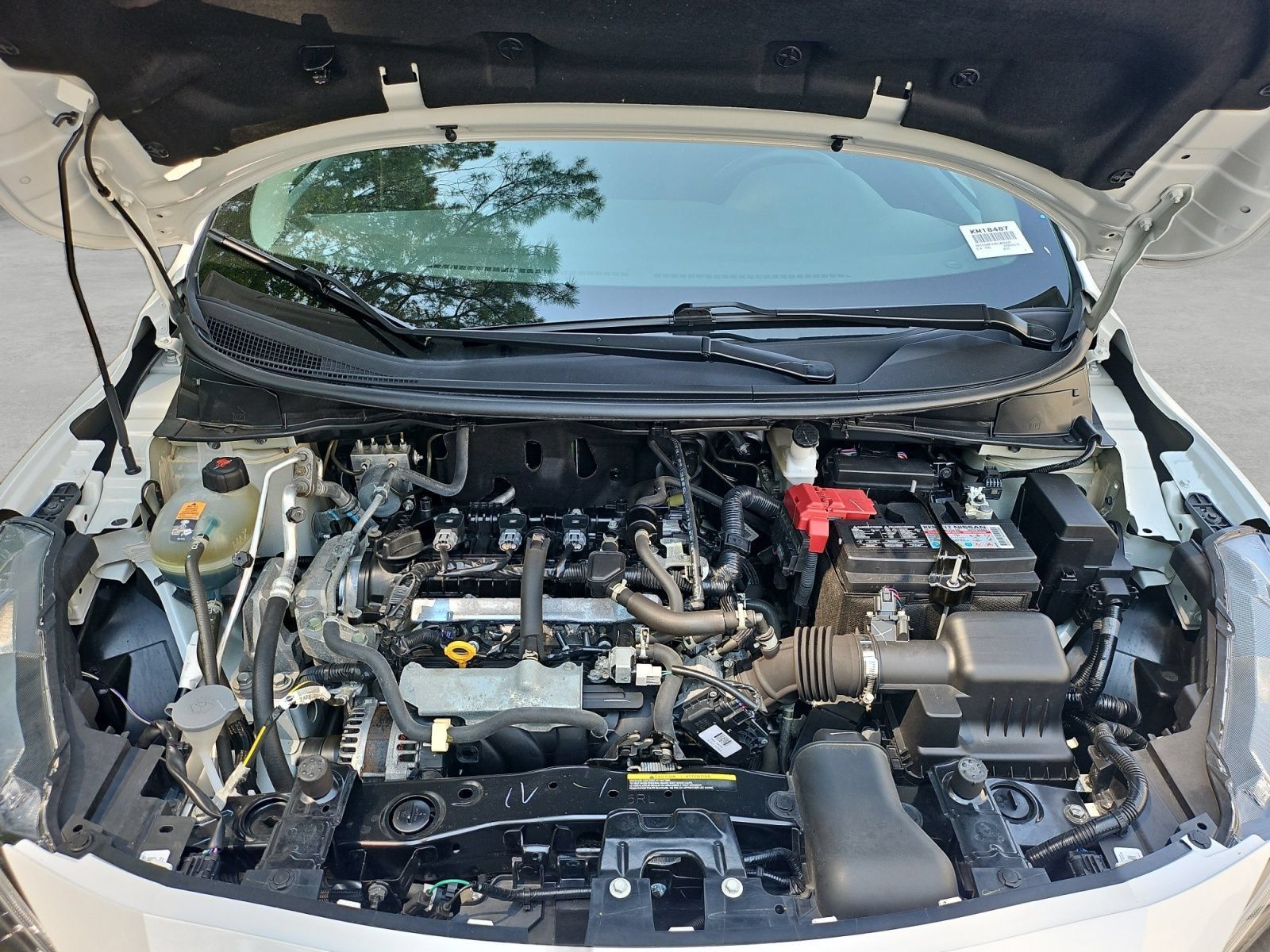Used 2025 Nissan Versa SR w/ Trunk Package FWD image 38