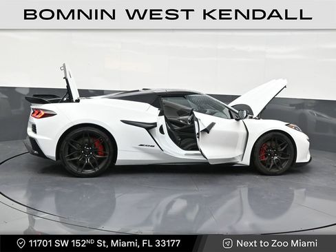Used 2026 Chevrolet Corvette Z06 image 29