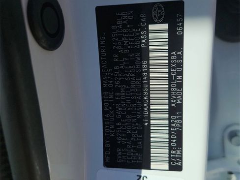 Used 2025 Toyota Camry SE image 30