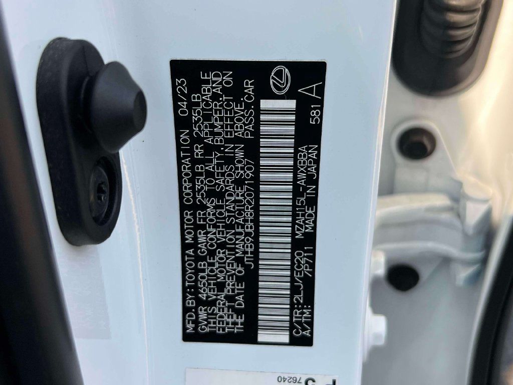 Used 2024 Lexus UX 250h F Sport AWD/4WD image 19