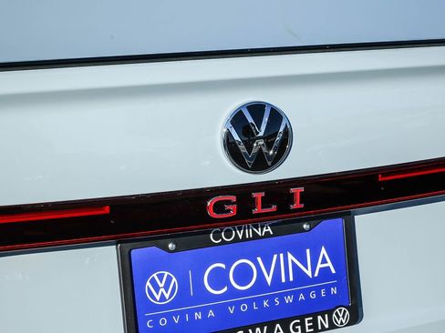 New 2026 Volkswagen Jetta GLI Autobahn image 10